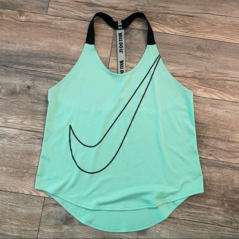 NIKE DriFit Tank (M)